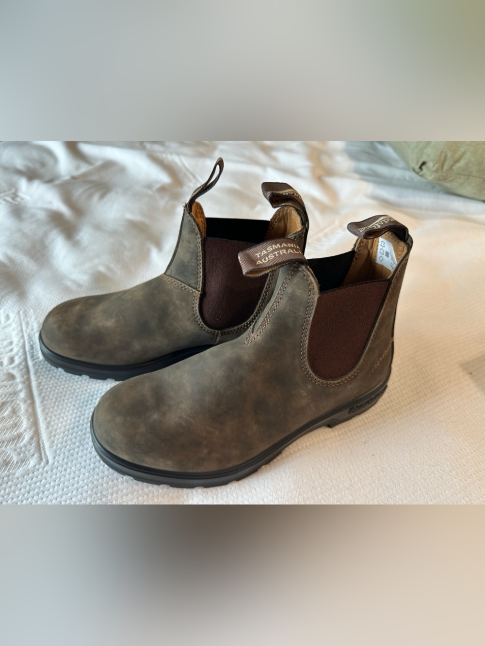 Blundstone Women's Brown Chelsea Ankle Boots